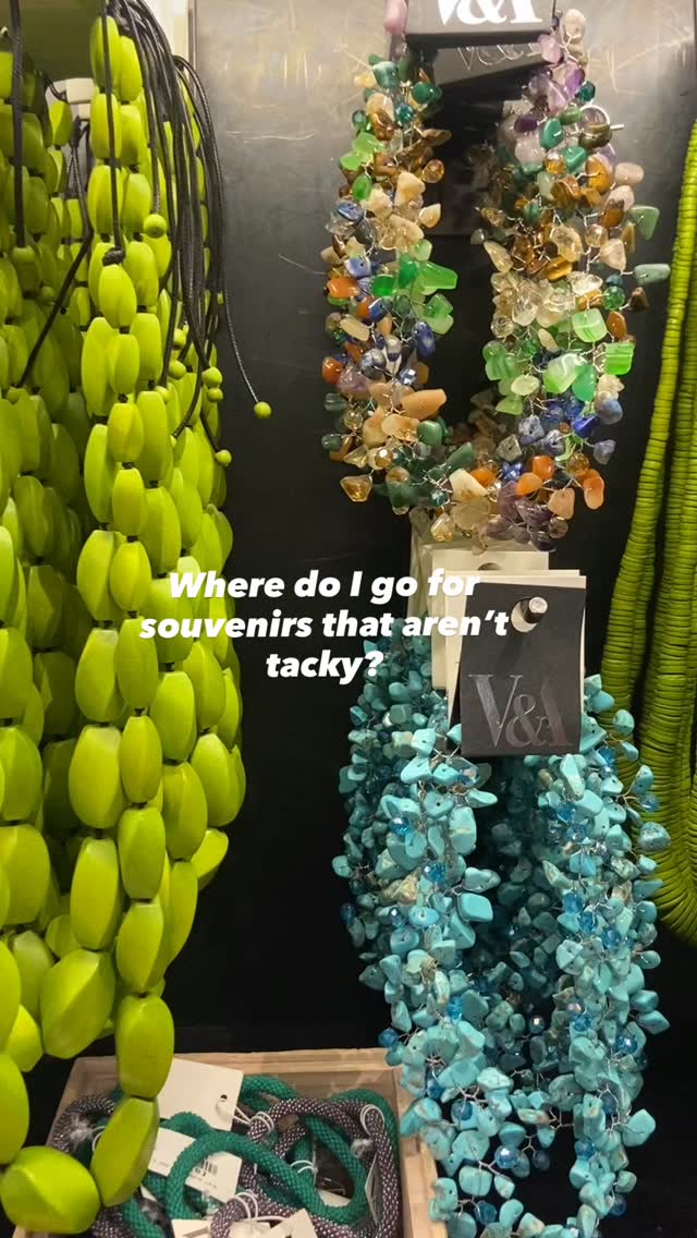 This museum gift shop is my kryptonite 😩
When I want cute souvenirs for family and friends, I know I can count on @vamuseum to have something that they’ll actually want to display and not shove in a drawer 🤣
(They also have the prettiest postcards which I plan to use for my art gallery wall.)
There’s other great spots for unique gifts like Spitalfields Market or Portobello Road Market, but when it comes to museum gift shops, I think this one takes the cake 🎂
best London souvenirs | London gift shops | museum gift shops in London