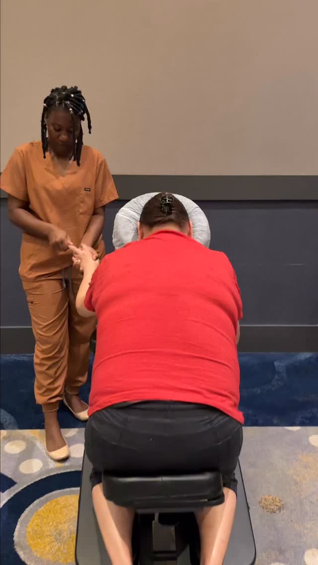 Bringing wellness to where people actually are.
NAKH Outreach Events are designed for community groups and corporate teams who want real, on site support like chair massage, guided stretch and mobility, and practical self care education that people can use right away.
If you are planning a staff appreciation day, wellness week, conference, or community event in Edmonton, we can help you create an outreach setup that feels professional, calming, and genuinely useful.
Want to book NAKH for your next outreach event or attend one in your workplace or community? Comment “OUTREACH” or send us a message and we will share options.