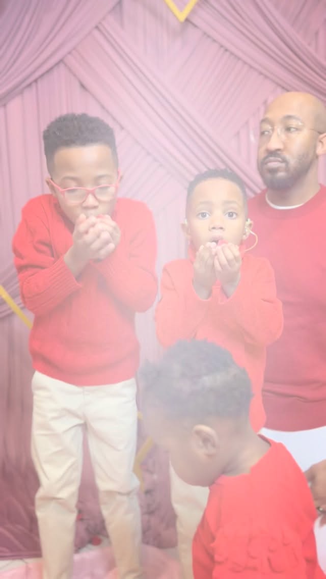 Some sets are built with love in mind ❤️
Entire scene rental available�Starting at $200 for 4 hours
DM or email: wallculturephilly@gmail.com
📷 @dukklas
#backdroprentals
#fauxflowerarrangement
#phillyphotographer
#weddingrentals
#phillyevents