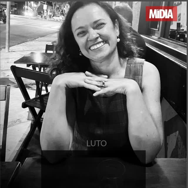 Guaxupé se despediu neste fim de semana da professora Ana Lúcia Cruvinel, que faleceu no sábado, dia 10 de janeiro, e foi sepultada neste domingo, dia 11.
Segundo familiares, a causa foi um infarto do miocárdio.
Reconhecida por sua longa trajetória na educação do município, Ana Lúcia atuou em diversas instituições de ensino, tanto da rede municipal quanto da rede particular, onde construiu uma carreira marcada pelo compromisso com a formação de gerações de alunos e pela postura ética no exercício da profissão.
Leia a reportagem na íntegra.
Link na bio