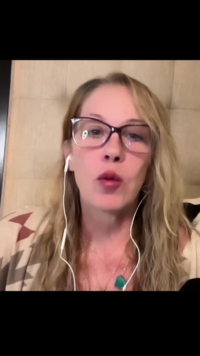 Jean Smart. Melissa McCarthy. Christina Applegate. Definitely the worst cast ever—if you hate talent and joy.
@jesposito @catyezbak #christinaapplegate