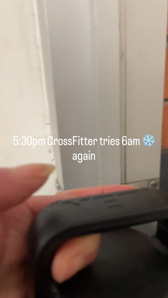 Proof that âIâm alrightâ means something different at 6am đâïž Real talkâŠ.. Can you relate? #CrossFitHumor #6amCrew #530pmCrossFit #GymLife #ColdWeatherGains