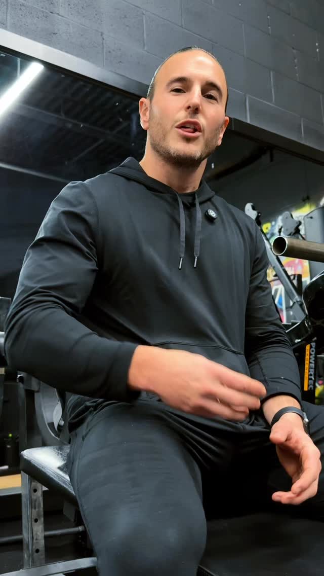 3 food rules every parent should teach their kids.
- Food = fuel
What you eat matters…it affects energy, mood, focus, and growth.
- Eat till you’re full…not till the plate is empty
We’re raising kids who listen to their bodies, not the plate.
- Kids food” doesn’t mean healthy
Just because it’s marketed for kids doesn’t mean it fuels them.
Cleaner eating starts with better conversations around food.
Small lessons now = healthier habits for life
Save this. Share it. Teach it.
.
.
.
.
.
#HealthyKids
#FoodIsFuel
#ParentingHacks
#CleanEatingForKids
#RaisingHealthyHumans