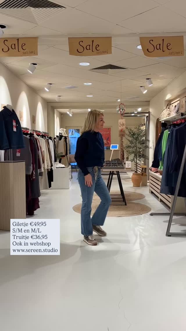 Schattig maar stoer teddy giletje! Verkrijgbaar online op www.sereen.studio
#sereen #damesmode #valkenswaard #kleding #fashion