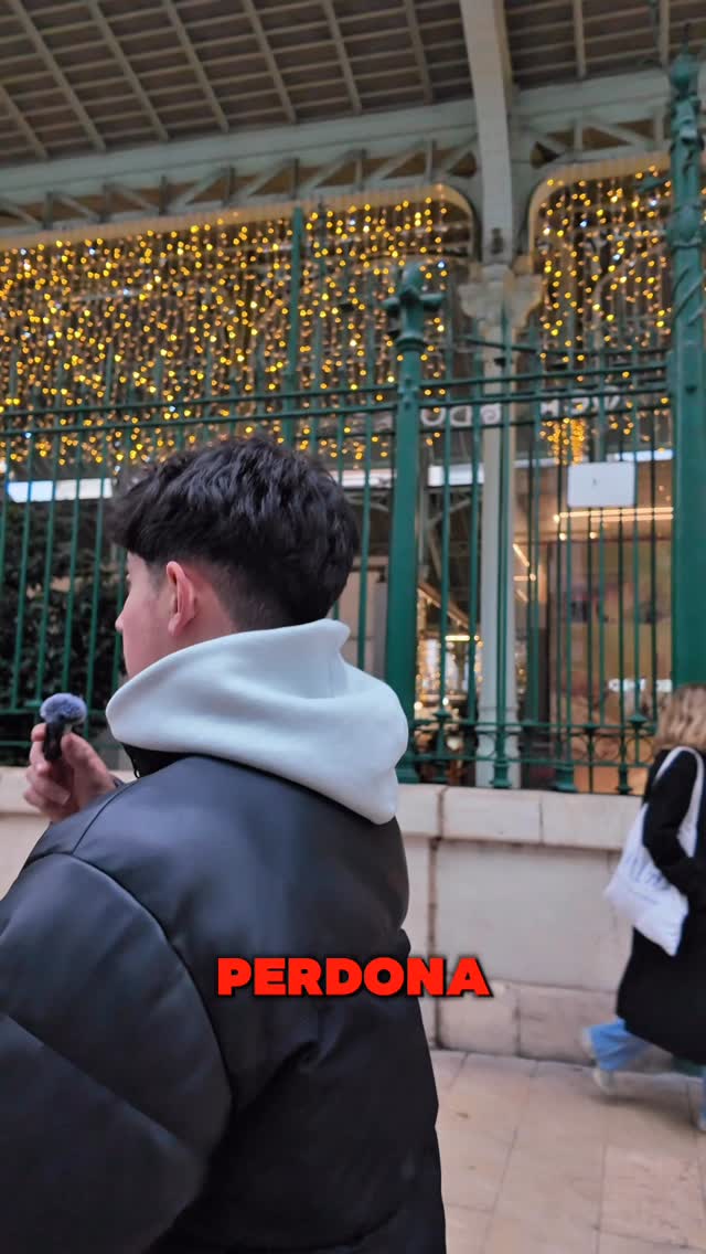 Hoy Toke Studio ha salido a la calle para ver qué tipo de música escucha la gente de a pie, pero la verdad es que nos da un poco igual, ya que nosotros somos más de juegos de mesa como ya sabéis.
Ya seas rockero, k-poper o bailarín de jotas aragonesas, el Mafia di Mafia es tu juego. Haznos caso 🤓🎶
#juegomesa🎲 #juegodemesa #juegosdemesa #juegosdemesaenespañol #estudiocreativo