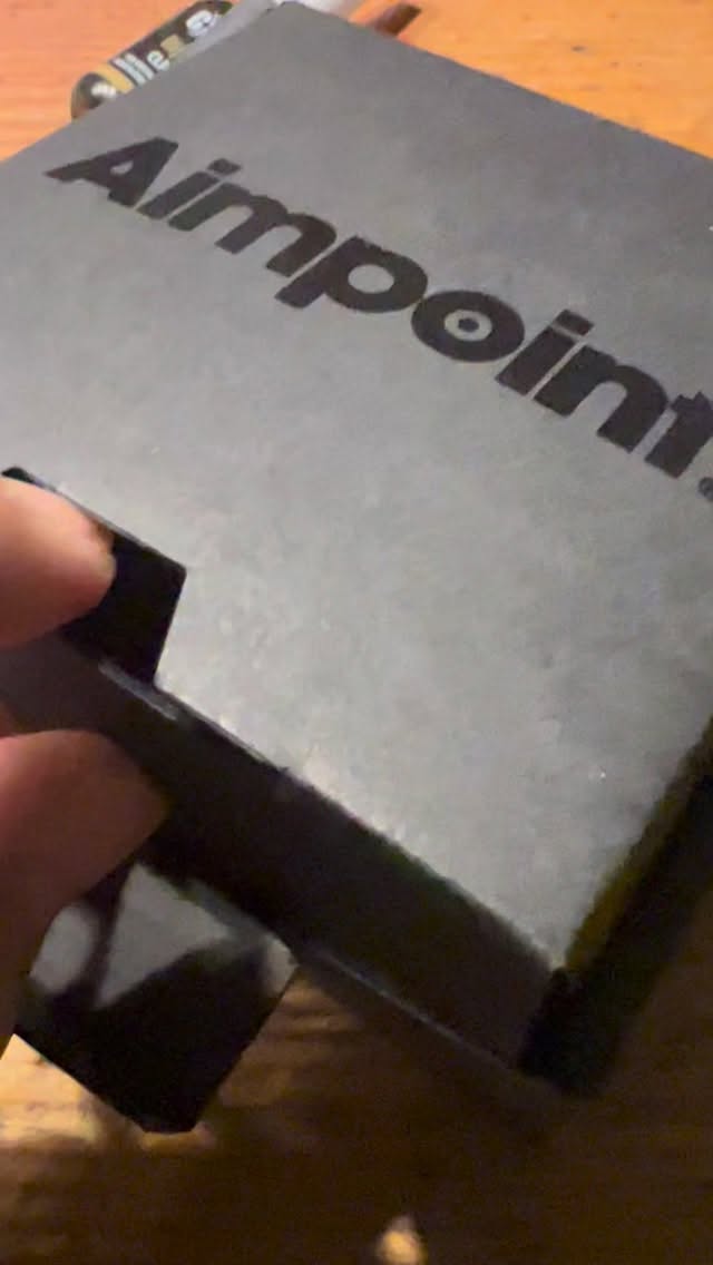 ACRO-Check for a Clients Pistol. Lets mount. #armeriagrigioni