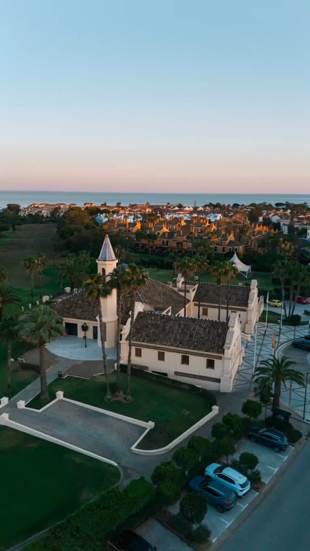 El invierno en Huelva también es la mejor época para venir a desconectar, o a conectar con tu yo interior. Tu decides.
Reserva tu estancia de invierno hoy mismo.
DoubleTree by Hilton Islantilla · Paseo Barranco del Moro, Islantilla, España · +34 959 204 500
#DoubleTreeByHilton #Islantilla #InviernoSuave #EscapadaDeInvierno #GolfAndStay