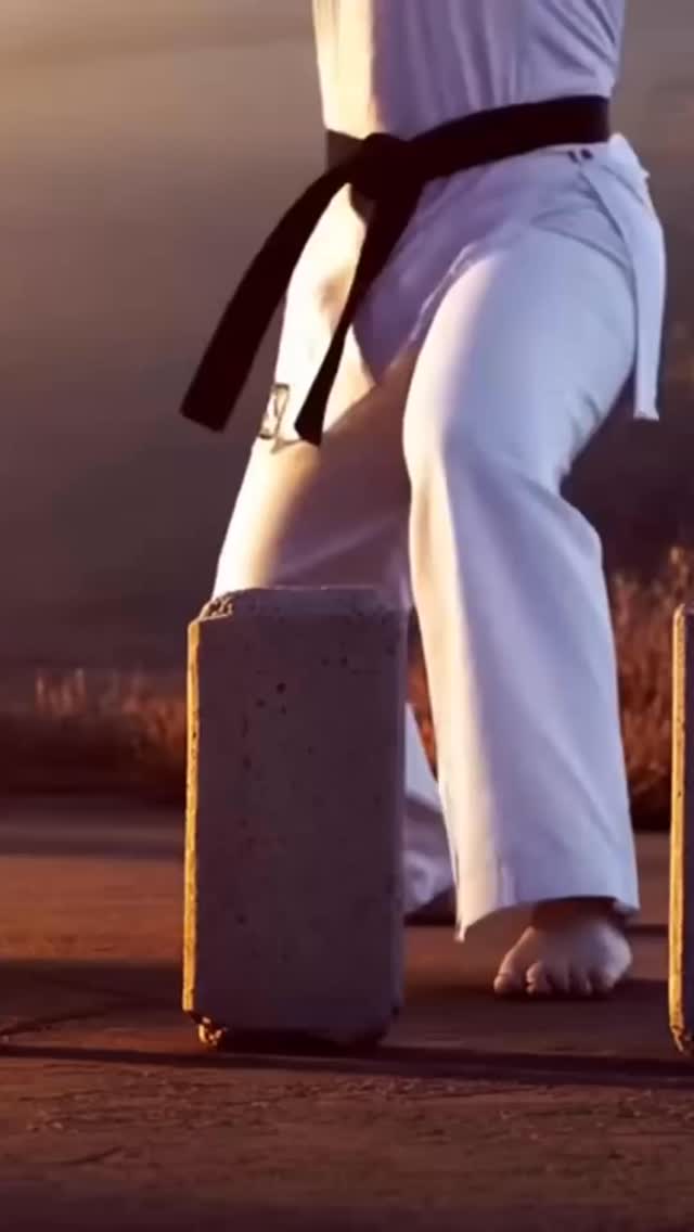 hedeflerimi sade ve odaklı tutma kararı aldım 😁
#2026goals #handmadeceramics #ceramicart #aigeneratedvideo