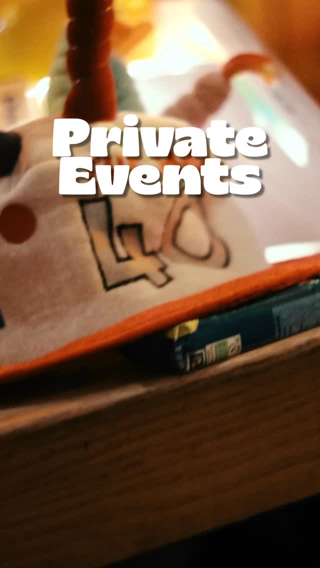 Love the warmth & vibe of this location. Always an enjoyable session creating content for them.
Definitively one of the best aspects of this work is meeting new people and capturing candid moments & energies.
Roll-on spring though! ☺️😉
Highly recommend this client too btw. If you’re in Bethnal Green looking for cosy sofa or friendly atmosphere!