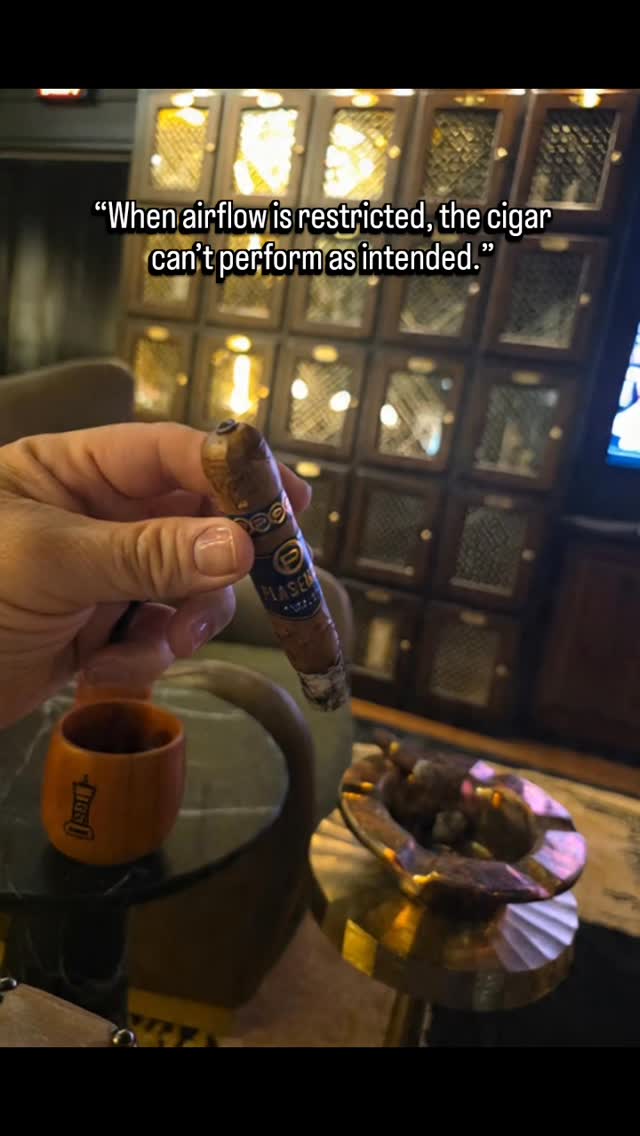 #cigarsmoker
#cigarlife
#cigaraficionado
#premiumcigars
#CigarLounge