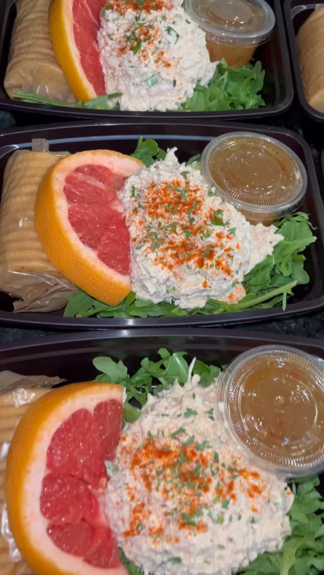 Chicken Salad 🥗
Chicken Salad❤️
#chickensalad #salad #grapefruit #MealPlans #healthy #foodie #neworleans #nolafoodie #neworleanscuisine #gym #mealprepideas #mealprep #monday #motivation #neworleansmealprep #nola #fitness #workout #weightloss #weightgain #eat #food #inspiration #fypageシ