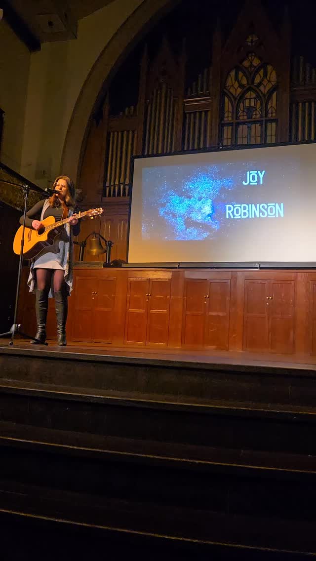 I absolutely love the chance to sing at this event. It's a special one called The Blessing of the Artists. Thanks @fireexittheatre for having me and letting me bust out a little acoustic arrangement of Dare You to Move by Switchfoot. A special song to me for a special night. May we all be bold and take big steps this year!
#singersongwriter #cover #switchfoot #yycmusic #calgaryartist