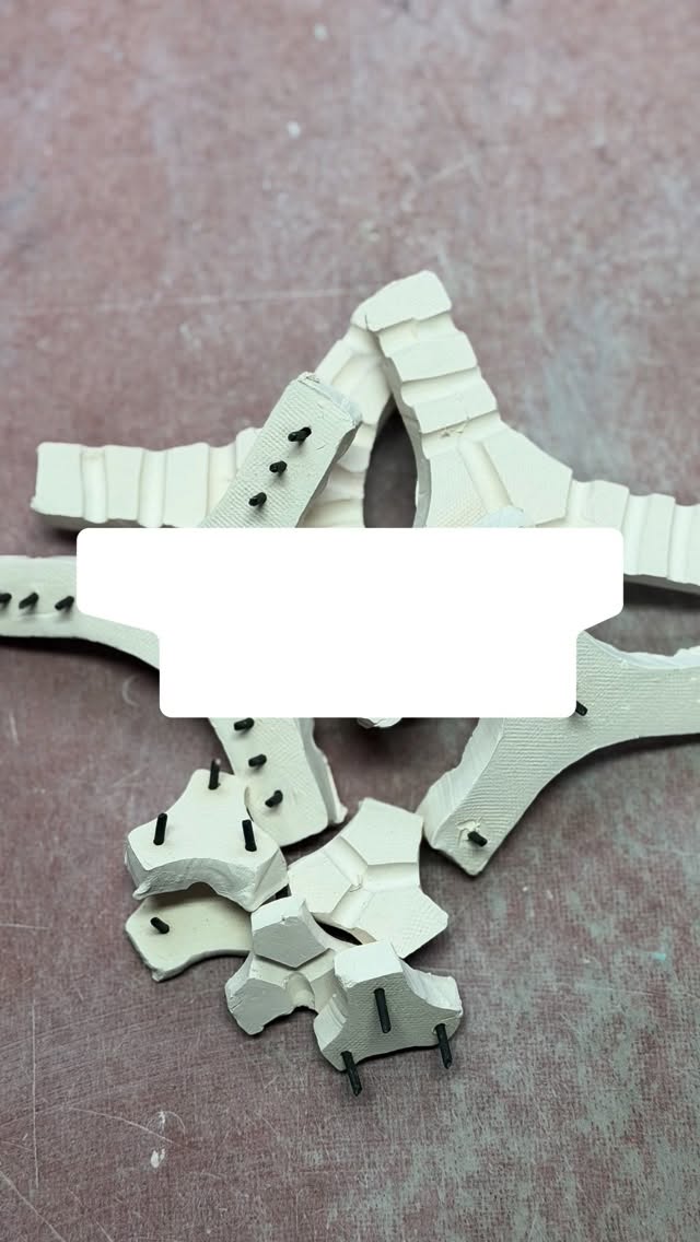 Make some kiln stilts! I bet you have everything but the nichrome wire! @happycatclayart #kilnfired #tutorials #ceramicstudio #pottery #slabbuiltceramics