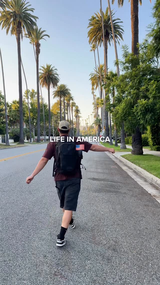 This is America beyond postcards 🇺🇸
One full month living