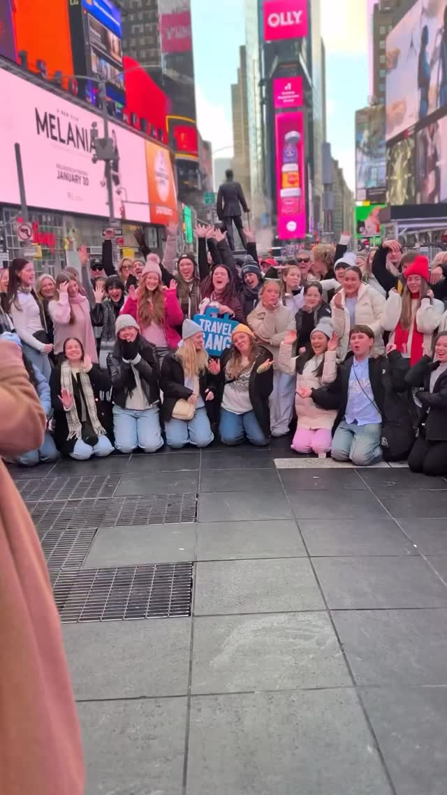 Aussie All-Stars exploring the city of dreams. #nyc #theatrekids
@mtiaust @oztheatrics