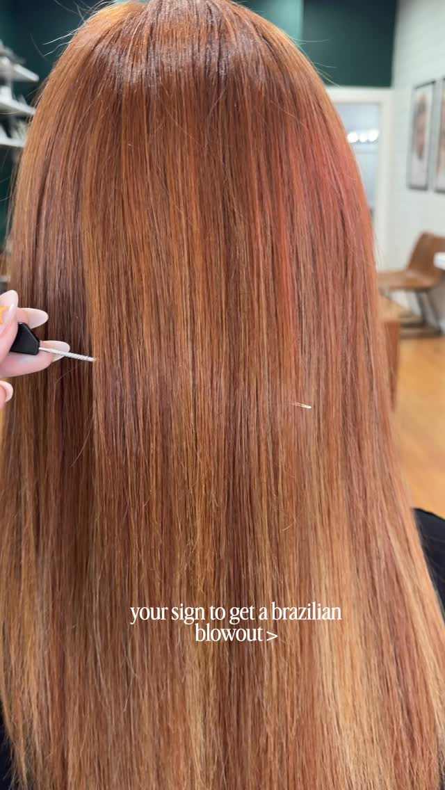✨ Brazilian Blowout ✨
Smooth, frizz-free, and silky hair with unreal shine ✨
Performed by @lexythecolorist , just look at that shine
• Less frizz
• More softness
• Easier styling
Perfect for smoother hair with less effort. Are you ready to cut your blow dry time in half? Call 210-701-8161 and let's book your brazilian blowout 💋 L&J
