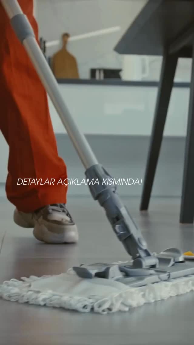 Almanya’ya vasıflı çalışan (Fachkraft) olarak gelen kişiler, Fachkräfteeinwanderungsgesetz (Nitelikli Göç Yasası) kapsamında sadece geldikleri meslek alanında çalışma izni alırlar.
📌 Bu nedenle Fachkraft olarak gelen kişiler ikinci bir işte Minijob yapamazlar.
Çalışma izni, belirli bir meslek ve iş kolu ile sınırlıdır.
👉 Ancak eşler (Ehegatten / Spouses) için durum tamamen farklıdır.
Aile birleşimi (Familiennachzug) ile Almanya’ya gelen eşler,
✔ Her alanda çalışma hakkına sahiptir
✔ Meslek veya nitelik şartı aranmaz
✔ Minijob yapabilirler
🗓️ Ocak 2026 itibarıyla Minijob gelir sınırı:
💶 Aylık net 603 Euro
Minijob’lar özellikle geri planda kalan işlerde çok fazla işçi açığı olan alanlardır ve işe kabul süreci genelde daha kolaydır.
📍 Yaygın Minijob alanları:
• Temizlik (Reinigung)
• Bakım destek işleri (Pflegehilfe)
• Mutfak yardımcılığı (Küchenhilfe)
• Gazete / paket dağıtımı
• Garsonluk (Servicekraft)
👩💼👨💼 Eşler (Ehegatten)
➡️ Aylık yaklaşık 40 saat çalışarak
➡️ Net 603 Euro kazanabilir
➡️ Aile gelirine yasal ve sigortasız (Minijob statüsünde) katkı sağlayabilir
💡 Özellikle dil seviyesi veya diploma denkliği olmayan eşler için Minijob, Almanya’da çalışma hayatına girişin en kolay yollarından biridir.
#Almanya #Minijob