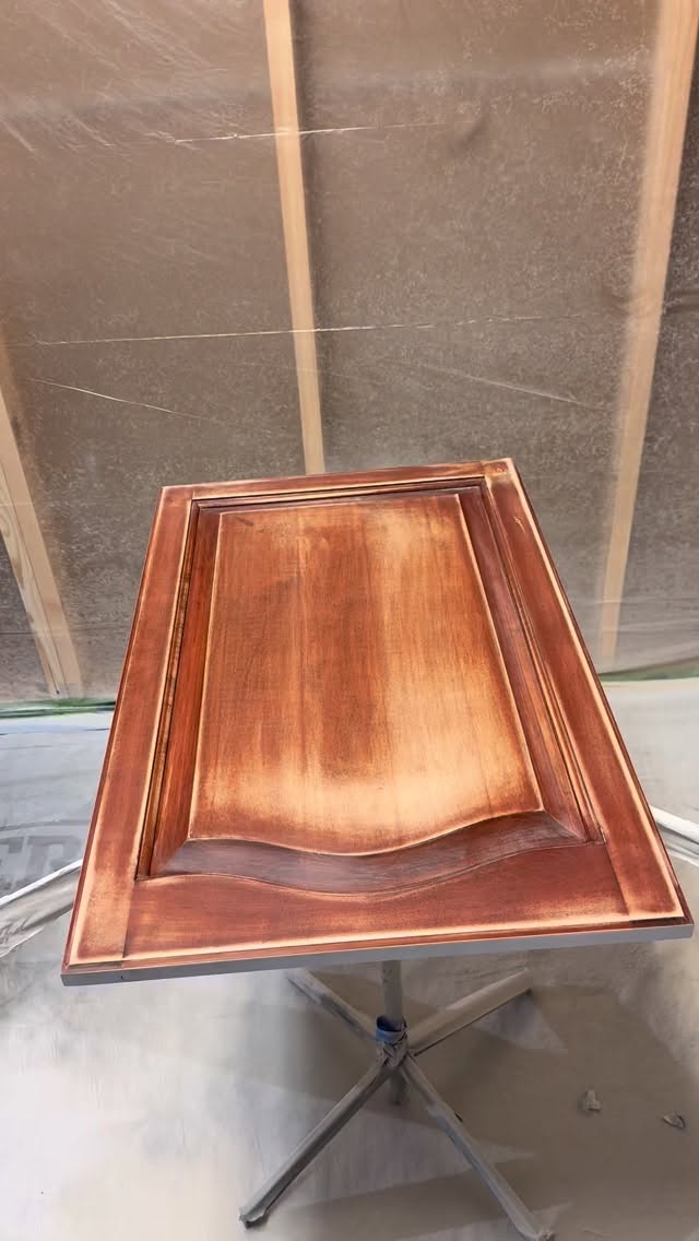 Priming isn’t optional — it’s essential.
Our first coat of primer is a bonding, stain blocking primer.
This first coat seals the surface, blocks stains, and creates a strong bond for a durable finish. Skipping primer may save time, but it never saves results. Quality refinishing starts here. 🎨
#priming #southflorida #cabinetrefinishing #cabinetpainting #browardcounty