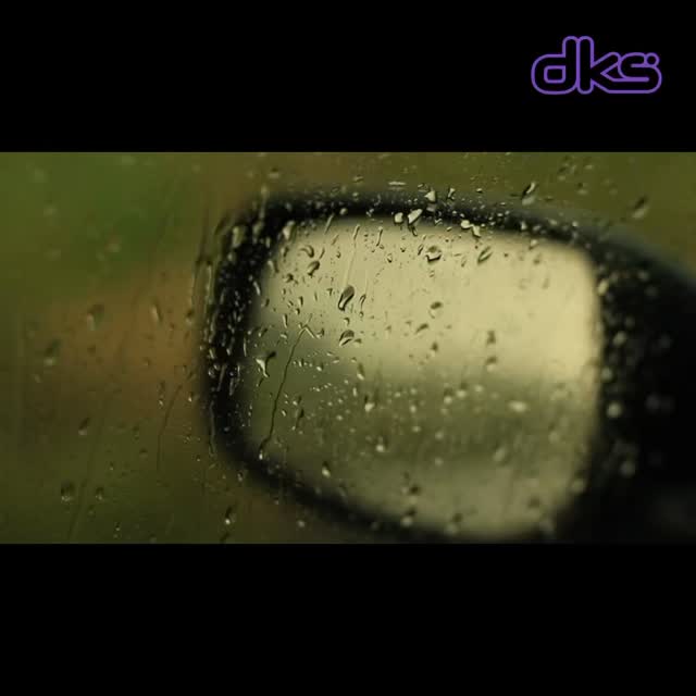 Whats your name: Grant Moloney.
Where are from: Central Coast NSW.
How Long you been on the knee: Since i could swim.
Who inspired you: Maligs.
What is you favourite wave: Anywhere with family and friends or solo.
Who do you want to send a shoutout to: Ken Nakatsugawa Cleave Boards are incredible.