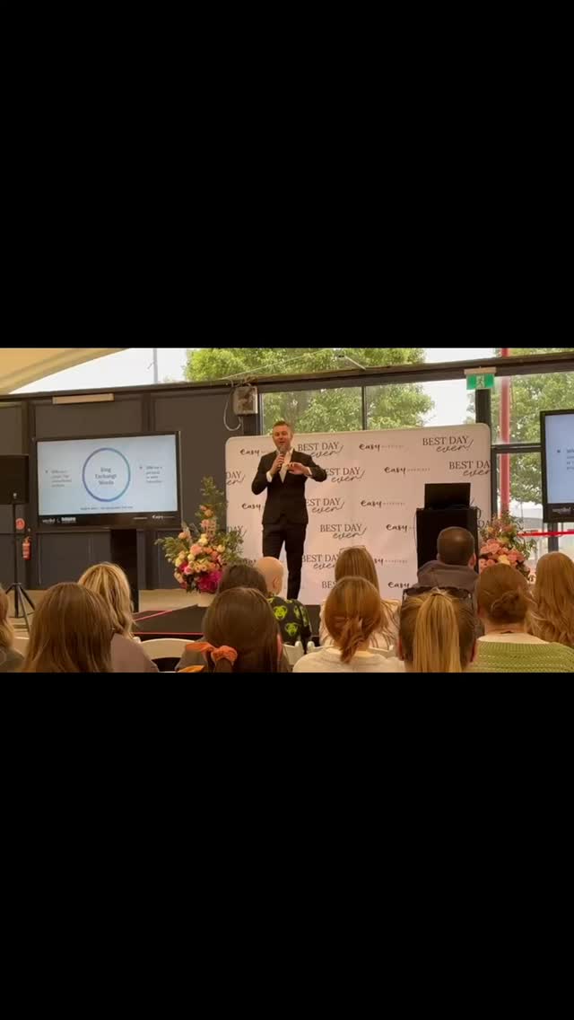 Thanks again to @easyweddings for inviting me to deliver a Master Class in Vow Wrtitng!!
#melbournecelebrant #melbournecitysidecelebrant #weddingcelebrant #weddingcelebrantmelbourne