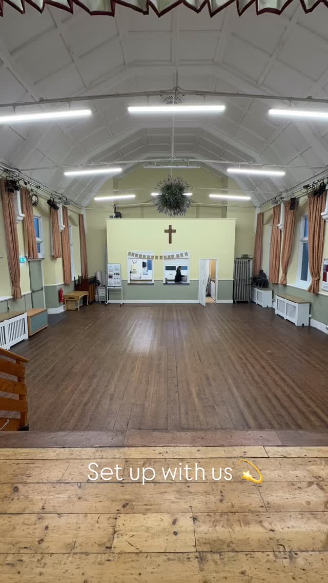 The best part of being a new pack away nursery is the opportunity to start fresh each day and grow together from the very beginning. With a clean slate every morning, we can create a welcoming, inspiring environment that follows our children’s interests and encourages curiosity. This flexibility allows us to be creative, imaginative, and truly personalise each child’s learning experience as our nursery continues to develop 🌱
Leapfrog St Mary’s
#eyfs #nursery #earlyyearslearning #nurseryschool #education