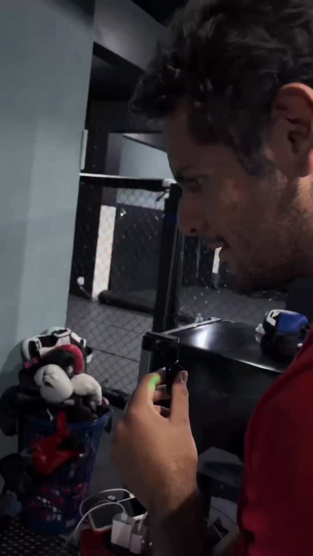 ¿Y tú ya eres agricultor?
Golpes que duelen.
Llaves que someten.
Disciplina que forja. 🥊🥋
#teamarcilery #gimnasio #lindavista #artesmarciales