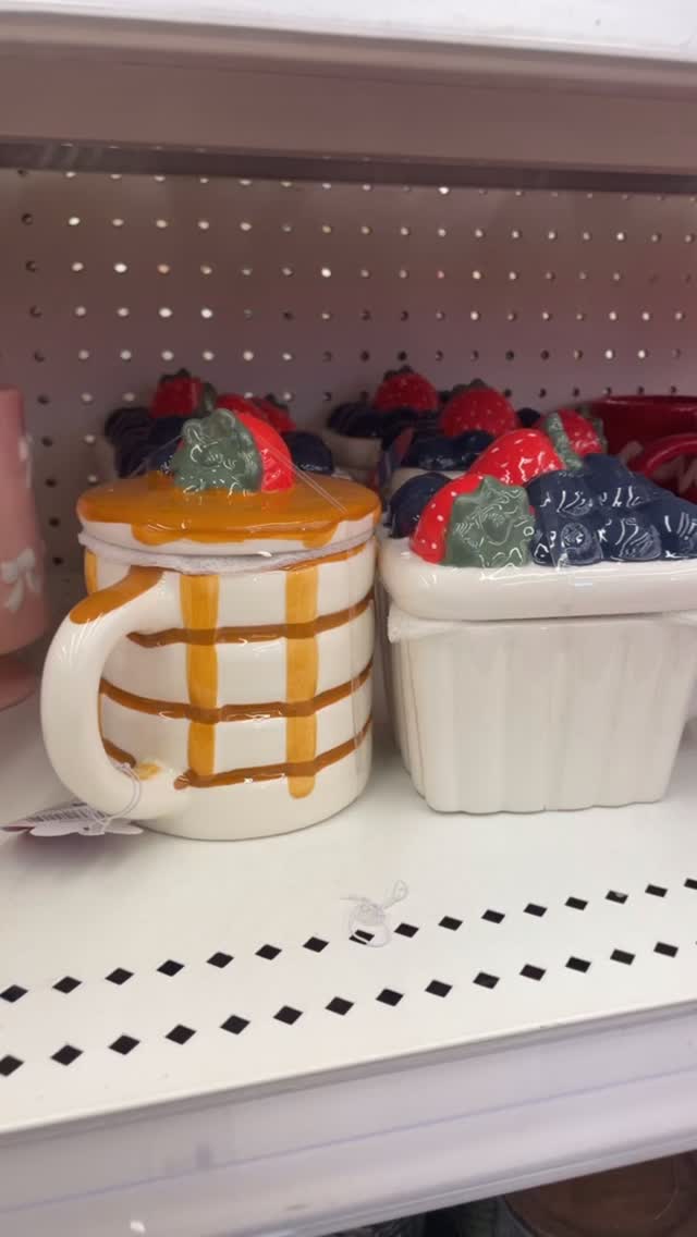 Dessert cups @target
How fun are these!
#targetdoesitagain #tagertfinds