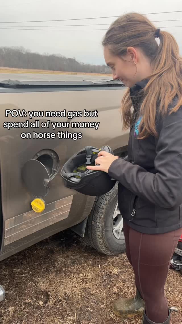 Spending $300 on horse gear? Easy.
$60 on gas? Outrageous!!
#majorleagueeventing #equestrian #equestrainlife #relatable