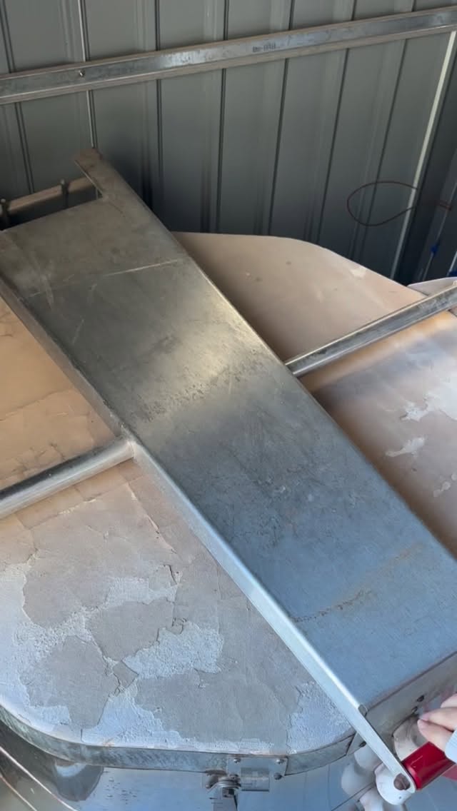 End results from first time on the wheel 😍 my students work
#pottery #ceramics #ceramic #potterylove #קרמיקה