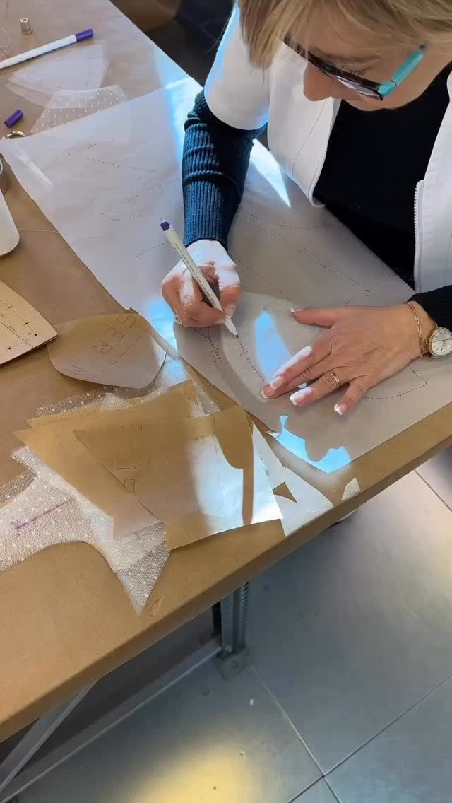 Counting down the days until back at Rosa Clará Barcelona 🤍 Rosa Clará main, couture, soft & dreams collections available at Annabel Sarah Bridal 🤍
#bridal #bride #bridalinspiration #rosaclara #wedding