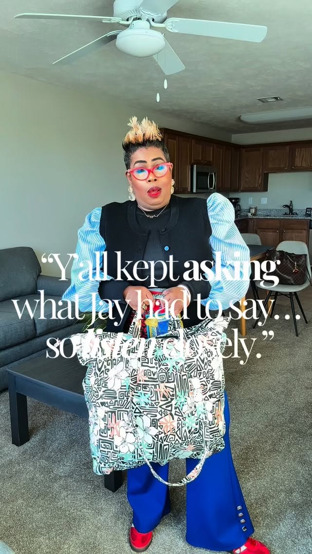 Chile… listen…
I really just went to the Dillard’s Clearance Center in Arizona to look. That’s it. No plans to shop. But then I realized real quick… the deals were deal-ing. And baby, listen—the Arizona girlies and the Dallas girlies are built different. Because Dallas girlies don’t come to browse. When it’s a good sale? We just can’t walk away.
Now let me say this—if you don’t know about this place, you need to. Rows on rows of shoes, designer racks, and prices that will have you questioning your self-control. This is one of those spots you don’t just hear about… you have to experience it for yourself.
I already knew walking out I was tipping the scale of double trouble. And I was dreading that flight home because I knew I was gonna have to hear Jay’s mouth.
If you listen at the end of the video, you’ll hear exactly what he had to say. 😭
#Reels #igreels #explore #midlife #marriage