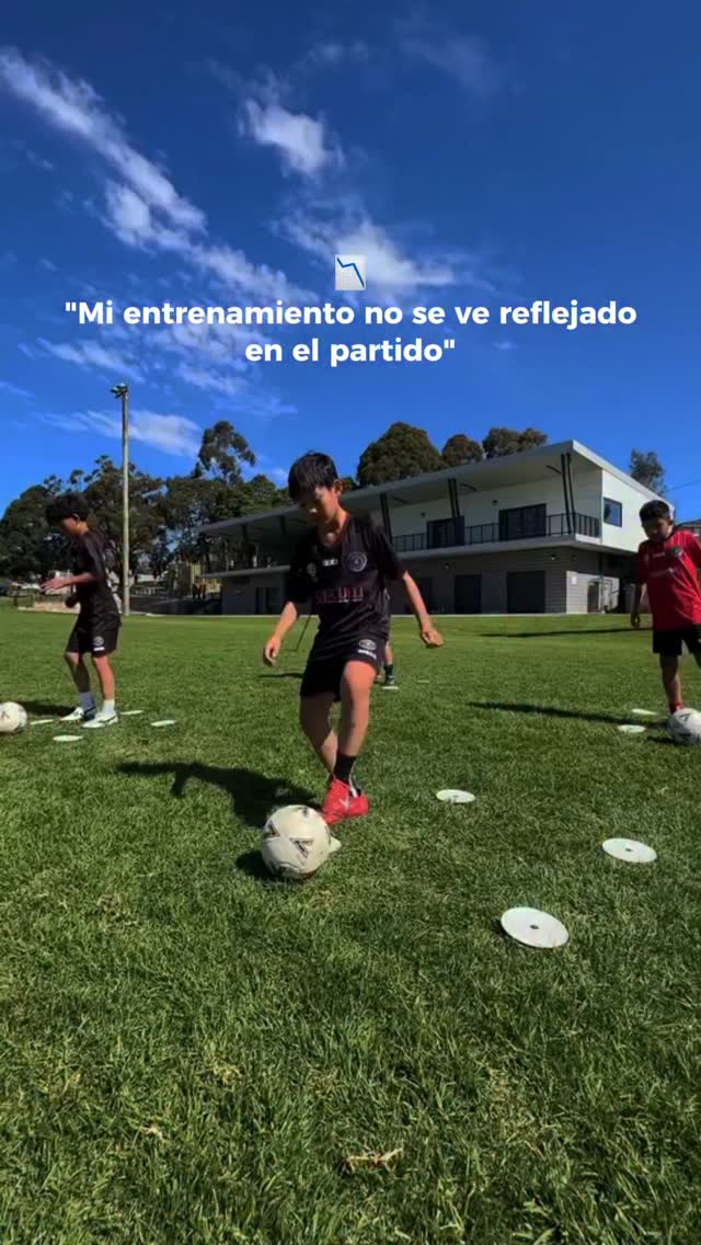 🆘 ¿Tu entrenamiento no se refleja en los partidos?
Lo sé.
Porque entrenar duro no garantiza rendir mejor.
Y hacer pesas sin más no te asegura ser más fuerte en el terreno de juego.
❌ No es un problema de esfuerzo.
🧠 Es un problema de MÉTODO.
👉 Comenta ELITE y te explico cómo solucionarlo. ⚽🔥
#trainelite #metodo90+ #rendimientoreal #futbolista