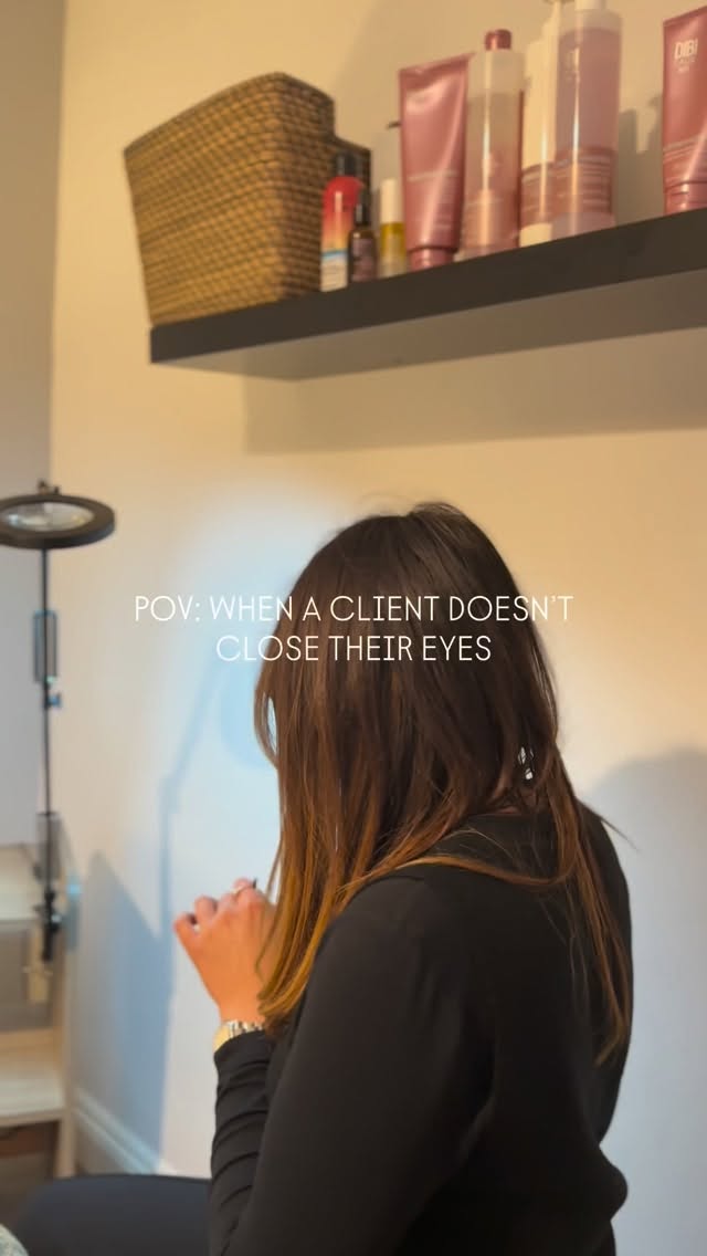 Please close your eyes youâre giving us anxietyđđť
#cheltenhambeauty #cheltenhamsalon #beauty #funny #anxiety