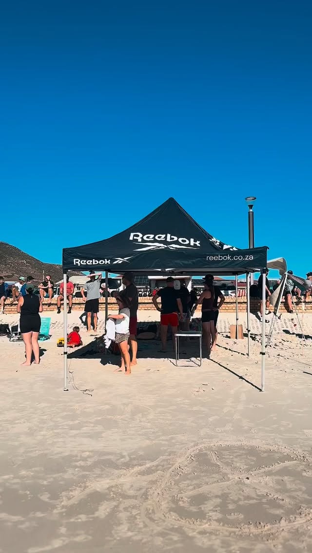 Team Beach Workout 🔥🔥🔥
A GLORIOUS day with our INCREDIBLE community!
@reeboksouthafrica OBVS. 🔥
#deepsouthcrossfit #jointhepack #crossfit #fishhoekbeach