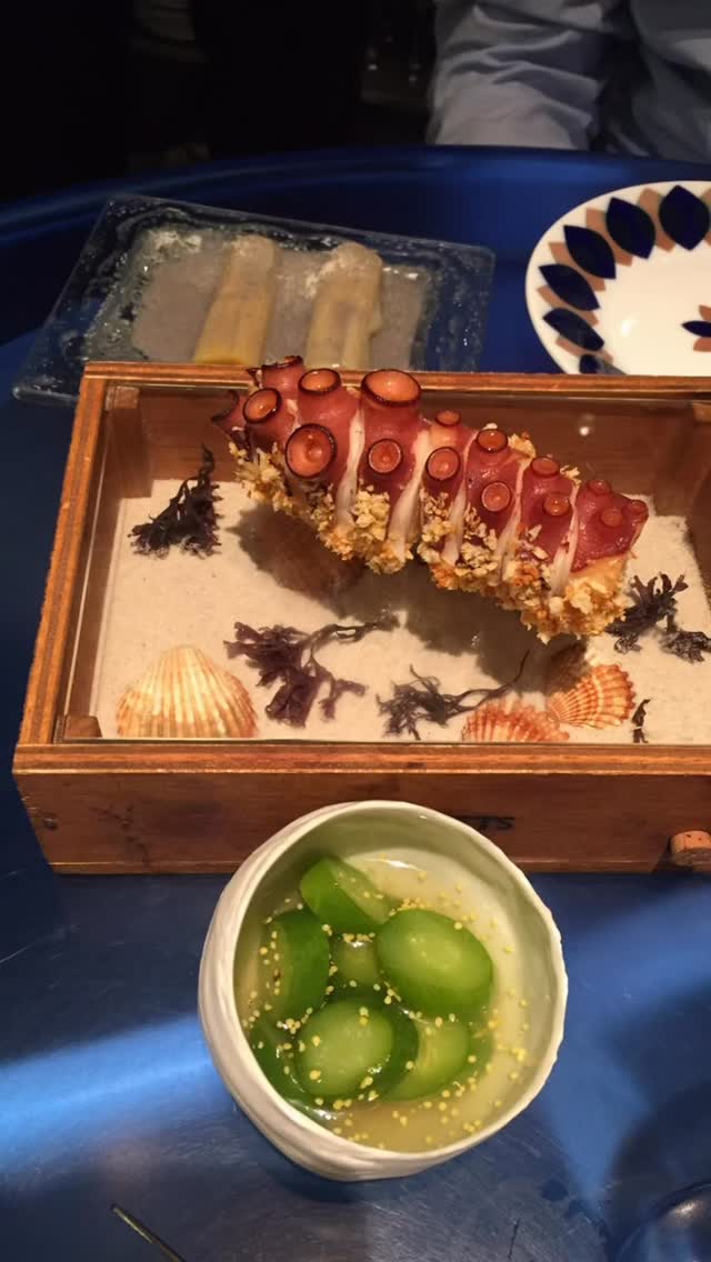 📸 Throwback Thursday! Can you guess where this is?…..
It’s… Tickets in Barcelona 🇪🇸 - 10 years ago.
Themed as a circus, serving modern and molecular tapas.
Sadly, it no longer exists but the memories live on! We just about tried everything on the menu, I wish I could re live it.
The closest thing to it we recently experienced was @cakesandbubbleslondon by @albertadriaprojects
Tasting some of the same desserts we had in the secret back room in tickets.
POST TO FOLLOW on Cake & Bubbles in London
@luxuryprivatechef
#ticketsbarcelona #luxuryprivatechef #food #michelin #tapas