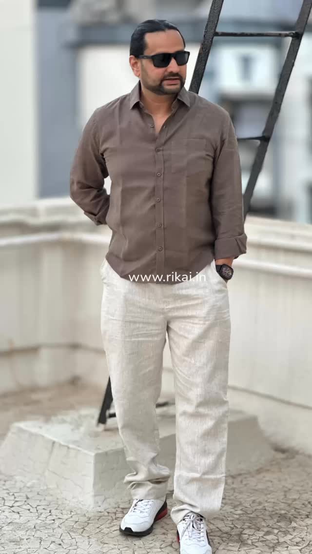 Strong like Dark Roast Coffee .
Light like pure linen.
Designed for men who don’t chase trends- they set them.
Exclusively at : www.rikai.in
#rikailinen#darkbrownlinenshirt#brown#womenownedbusinesses #linen