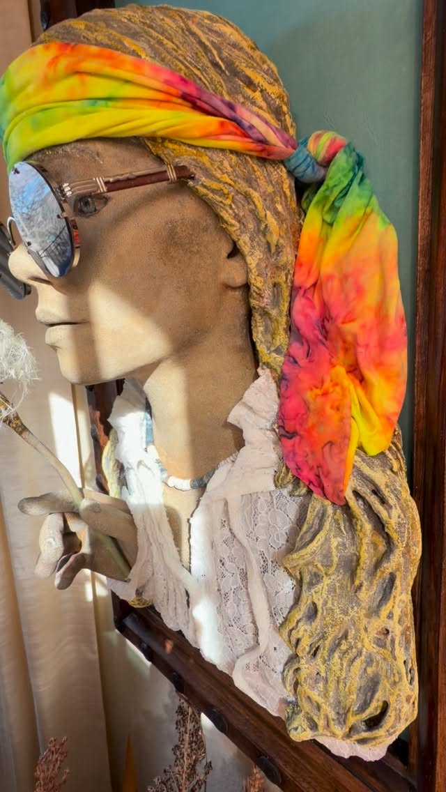 “WOODSTOCK” in the first test inspection. Tight frame for details. 1:1 scale, finished in iron with a turquoise leather canvas and vintage Mexico frame.