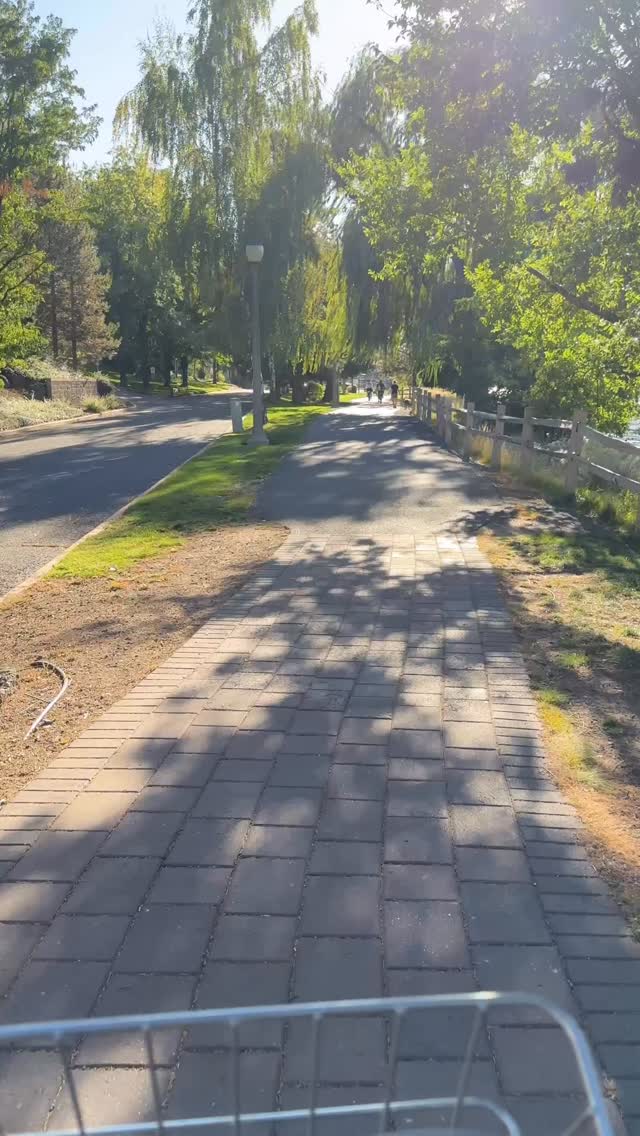 At Wall Street Suites, you’re steps from the river, parks, shops, and the heart of the city—yet tucked into a cozy space made for unwinding. Whether you’re here for adventure or a quiet escape, your perfect Bend stay starts right outside your door. Come see why guests love calling Wall Street Suites their Bend base.