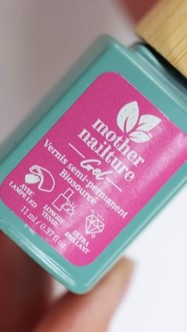 Quiet luxury, perfected. 🌸✨
Azalea by Mother Nailture is more than a gel polish — it’s a refined ritual of beauty with intention. A soft, sophisticated pink infused with a whisper of lavender, designed for those who believe luxury should feel as good as it looks.
💎 Better for you
A bio-sourced, plant-based gel formula that respects your natural nails while delivering a high-gloss, long-lasting finish worthy of a salon manicure. TPO, HEMA and methacrylate monomer free💚
🌿 Better for the environment
Vegan, cruelty-free, and thoughtfully crafted with sustainability at its core, with bamboo caps replacing single use plastic and a 100% PCR lamp — because true luxury never comes at the planet’s expense.
Timeless colour. Conscious beauty. Effortless elegance.
This is manicure, elevated.
#MotherNailture #LuxuryNails #QuietLuxury #CleanBeauty #EcoLuxury ConsciousIndulgence ModernElegance