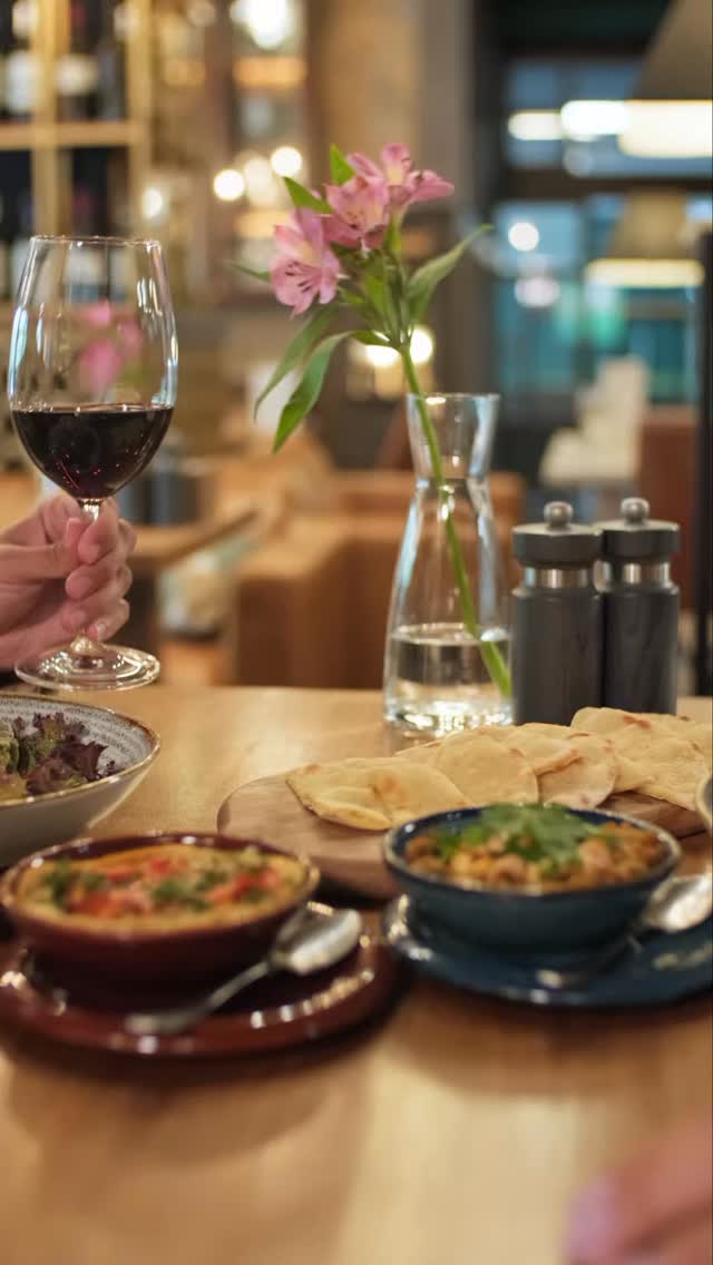 Bazen size kimin eşlik ettiği önemlidir. Turna Gurme. #yemek #meze #mutfak #lezzet