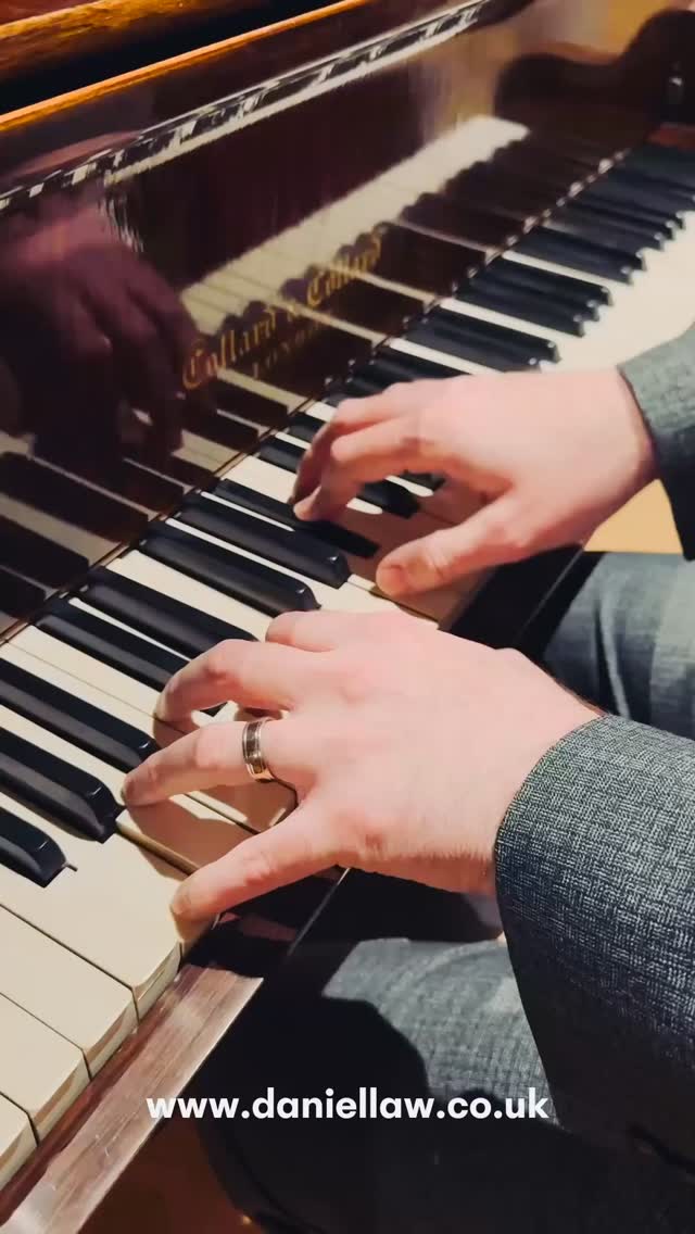 🎵‘It’s All About You’ by McFly (dreamy version)
Filmed live at @eastongrange
www.daniellaw.co.uk (Link in Bio)
#eastongrange #weddingmusic #suffolkweddingvenue #2026wedding #2027wedding