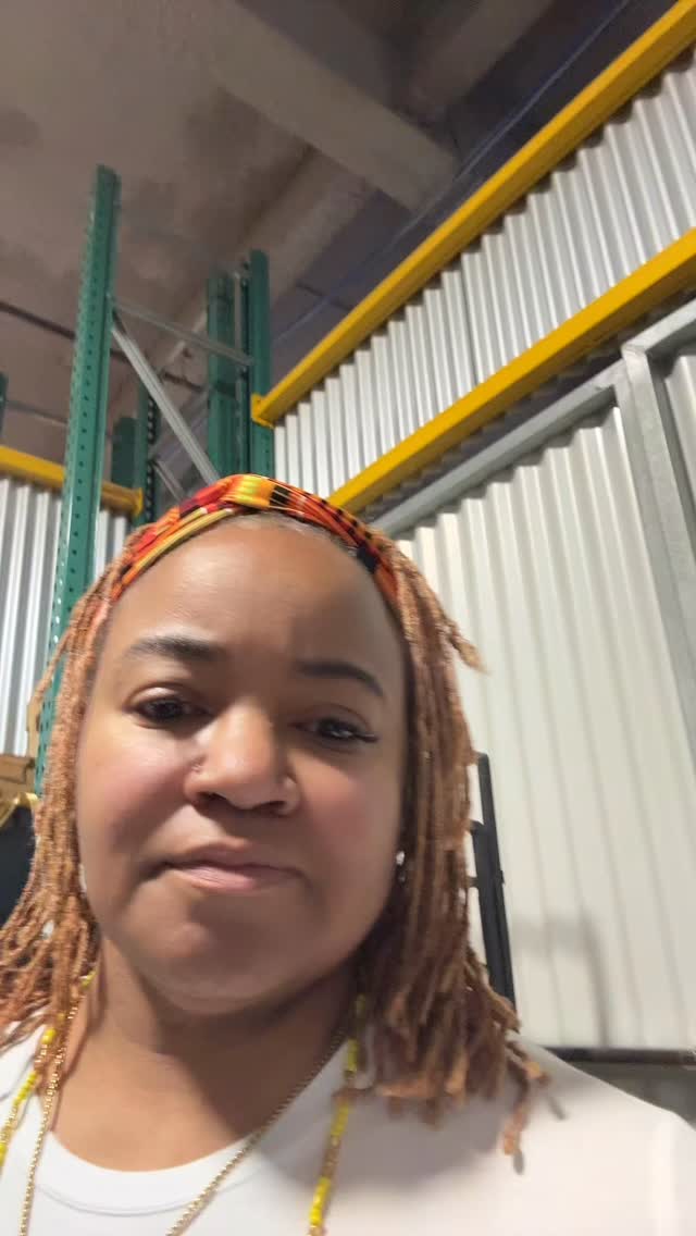 #warehousevibes #candles #smallbusinessowner you need these beeswax candles