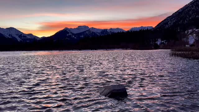 #banff #explorebanff #banffnationalpark #alberta #sunset