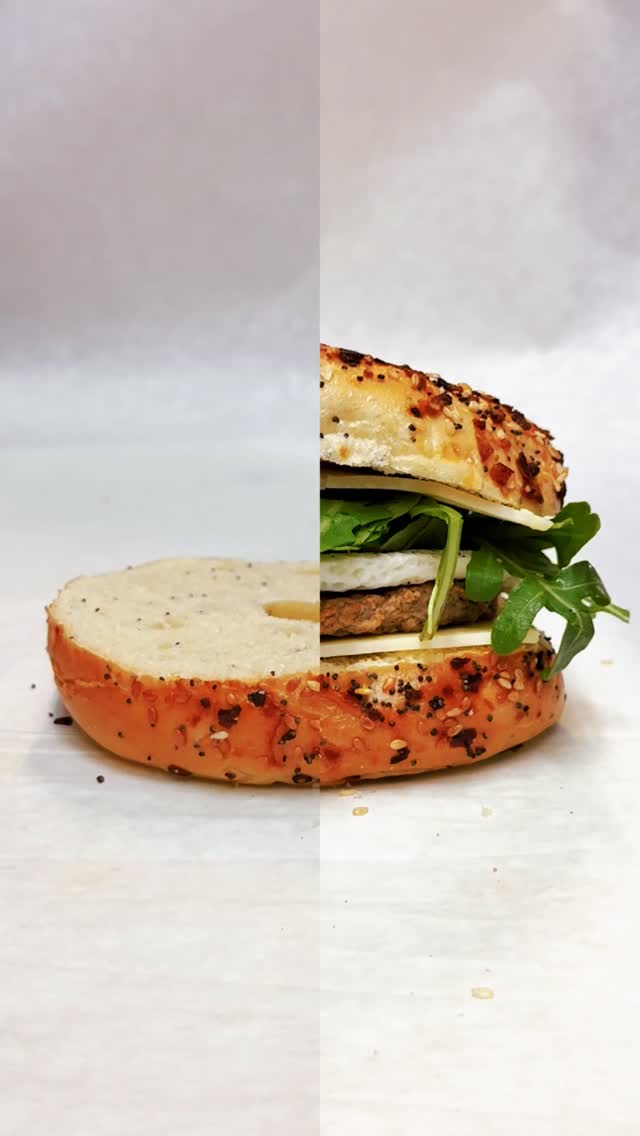 At Catalina Coffee & Cookie Co. you build your sandwich 🥪
step by step✏️.
1.Choose your bread 🥐(we have GF option too).✅
2.Choose your egg🥚 (vegan option available).✅
3.Choose your protein🍖 (vegan option available).✅
4.choose your veggies🌽🫑.
5.Finish with your sauce on the side.
Your sandwich, your way.