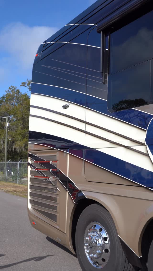 Can’t even tell it’s ceramic coated to be honest. This is one of our spray tests with the Borograph ceramic coating from @nanoproceramic