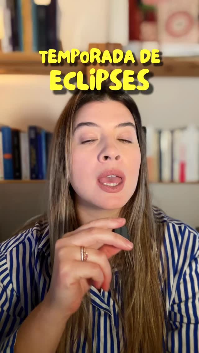 Arranca una nueva temporada de eclipses. Es el primer eclipse del eje Leo–Acuario. Se empieza a mover una historia distinta. Menos ego, más conciencia colectiva. Cambian roles, se redefine cómo brillas y desde dónde te vinculas con otros. El proceso apenas comienza.
#astrology #astrología #eclipses