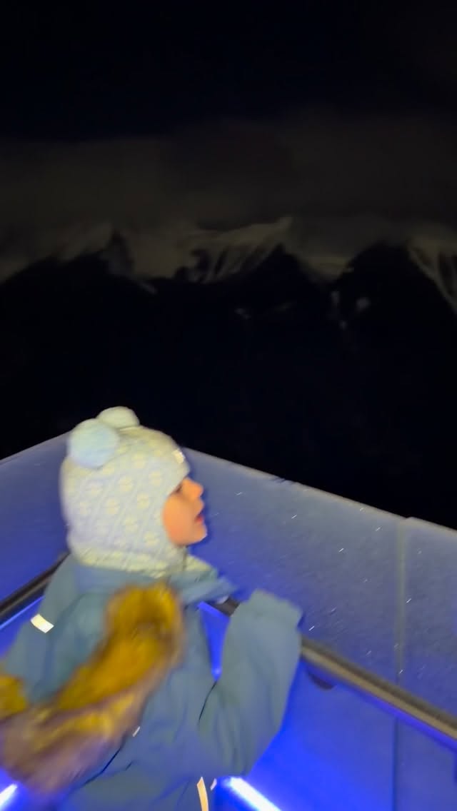 Being on a mountaintop at night is very cold but @reimanorthamerica keeps my kids layered and cozy. I’ve been trusting Reima since my boys were babies and their gear is durable and the warmest there is.
Just comment “snow” to receive a dm from me with a list of my top choices for exploring with kids in the winter. I share a code there. 👀