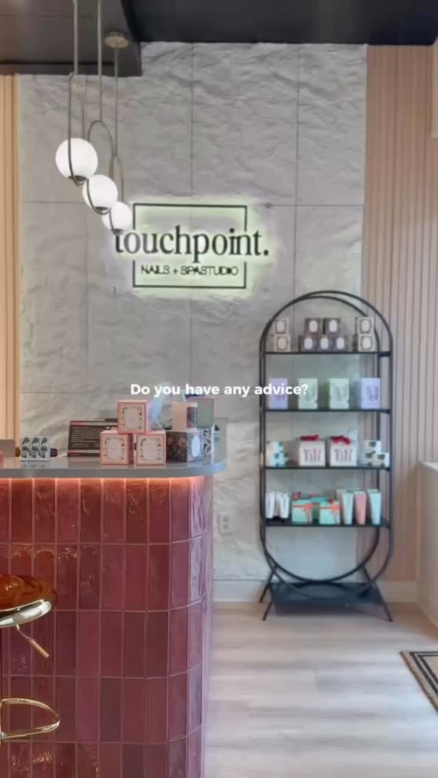 Back to routine.
Back to calm.
Back to well-groomed details.
After the holidays, there’s beauty in returning to balance: clean nails, quiet moments, and care that feels effortless.
📍 9607 research blvd, suit 130, Austin, Texas
📲 (512)342-9780
#austinnails #austintx #coffinnails #nailart #luxurynails