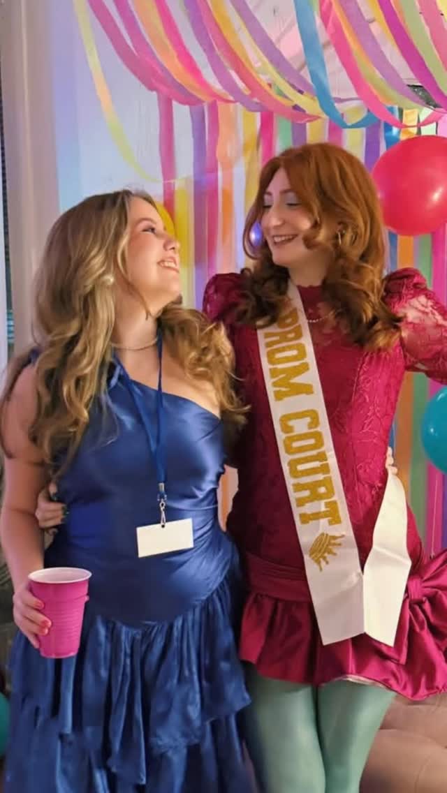 THANK YOU! 🎉❣️🌟☮️ We appreciate each and every one of our fabulous customers that make Time Warp the labor of love that it is 💘 We wouldn’t be here without you, and you wouldn’t be so fashionable without us 😉 Love you lots! xoxo -TW Fam
#timewarpbr #shoplocal #midcitybr #vintage #vintagefashion