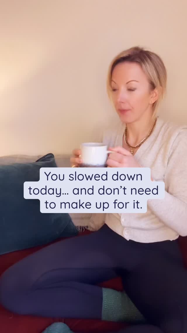 A few slower moments don’t mean you’re falling behind.
We’ve been taught that every minute needs to be optimised.
That slowing down creates something to “fix” later.
But sustainable productivity doesn’t come from constant output.
It comes from giving your nervous system space to decompress,
letting your mind wander,
and allowing creativity and clarity to return naturally.
Slowing down isn’t a problem to compensate for.
It’s part of how meaningful, high-quality work actually happens.
If you’re ready to stop measuring your worth by constant productivity in 2026,
comment CALM and I’ll DM you my ENERGY REFLECTIONS GUIDE- Helping you rebuild your energy in 2026 by taking out whats draining you and supercharging whats sustaining you 🔥